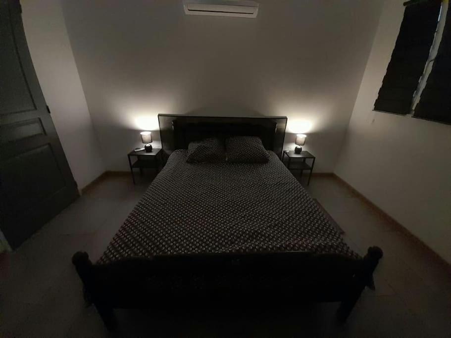 Appartement Spacieux &Tres Calme. Spacious & Very Quiet Apartment. Carros Buitenkant foto