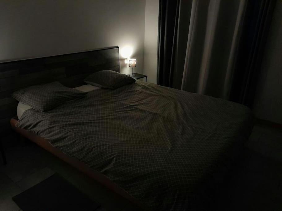 Appartement Spacieux &Tres Calme. Spacious & Very Quiet Apartment. Carros Buitenkant foto