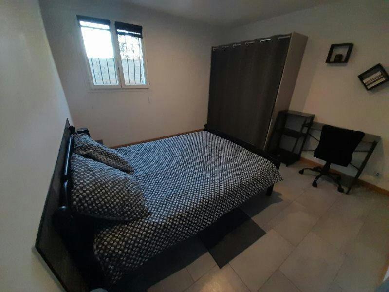 Appartement Spacieux &Tres Calme. Spacious & Very Quiet Apartment. Carros Buitenkant foto